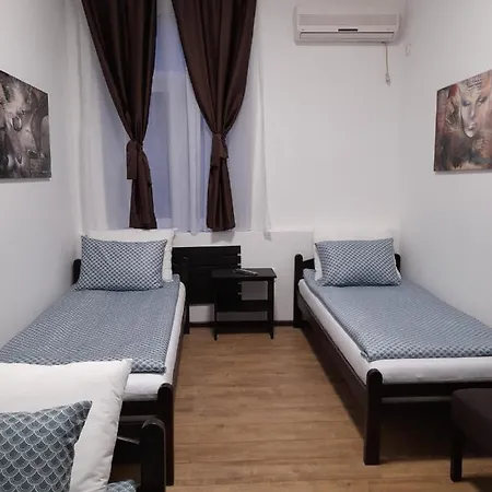 Artistika Apartment