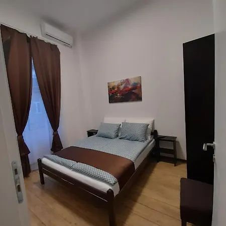 Budget Artistika, 3 Bedrooms And 2 Full Bathrooms Apartamento *