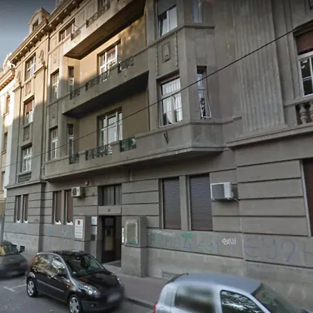 Appartement Budget Artistika, 3 Bedrooms And 2 Full Bathrooms *